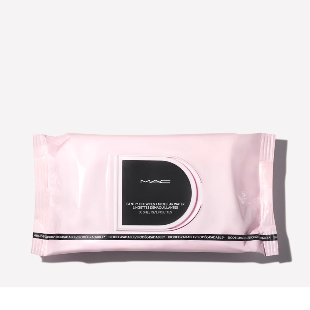 MAC Gentle Wipes